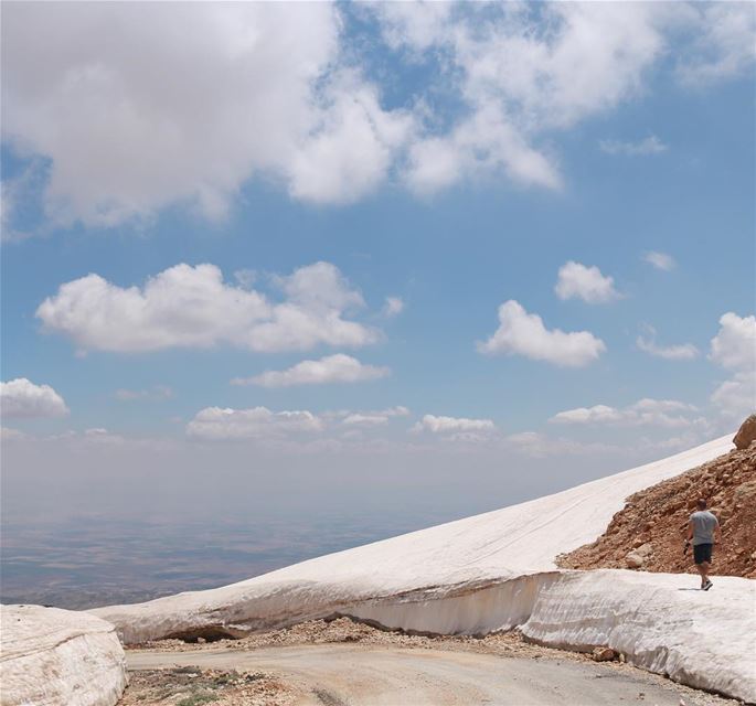 Who said that summer is a snow free season? ❄️ ☀️ ............. (3youn Orghosh)