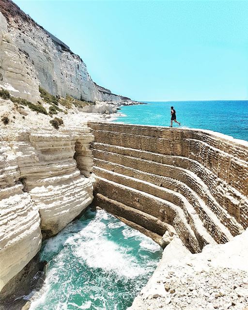 Why walk when you can run! 🌊 💙 🌊  livingontheedge ... (Bayadah, Al Janub, Lebanon)