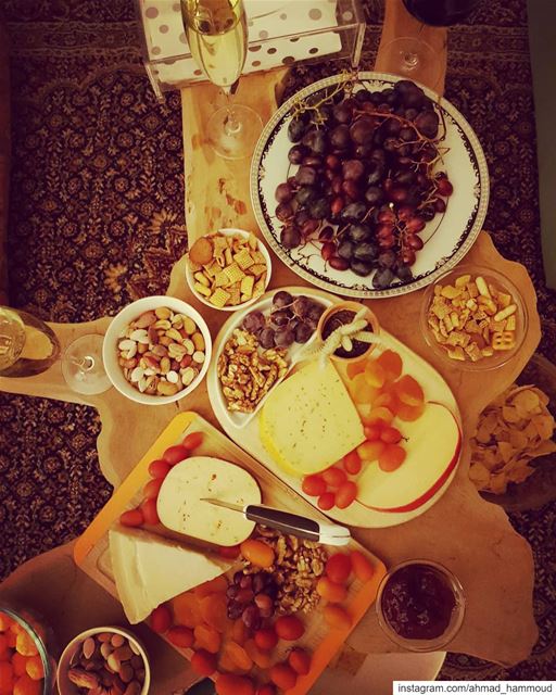  wildnight with  bestfriends... cheeseandwine  lebanon  cheese ... (El Louaïzé, Mont-Liban, Lebanon)