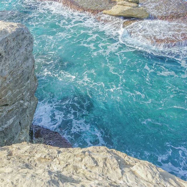 Wind in your hair. Watching the white clifs and blue waters of  Naqoura... (En Nâqoûra, Liban-Sud, Lebanon)