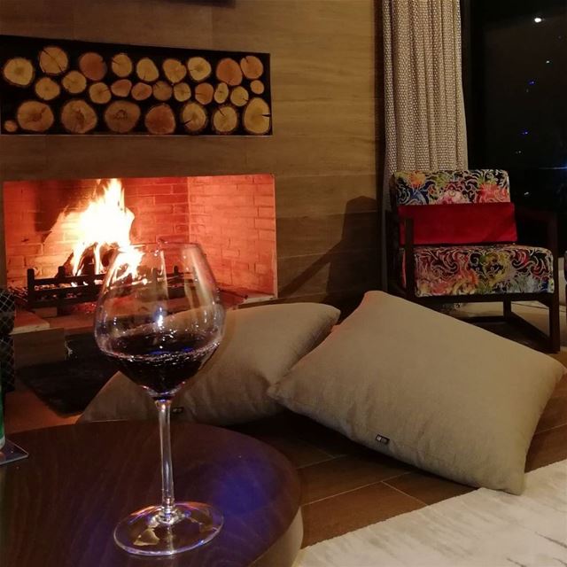  wine  evening  fireplace  friends  family  cozy  warm  instapic ...