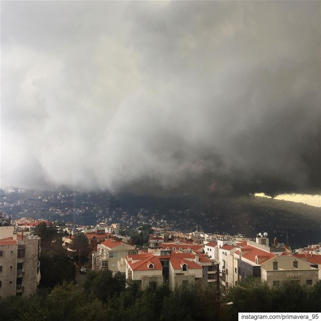  winter  december  weather  rain  clouds  storm  wind  blackclouds ... (Ballouneh, Mont-Liban, Lebanon)