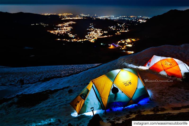 Winter is on time to go to the peaks of lebanon @mountainhardwear...