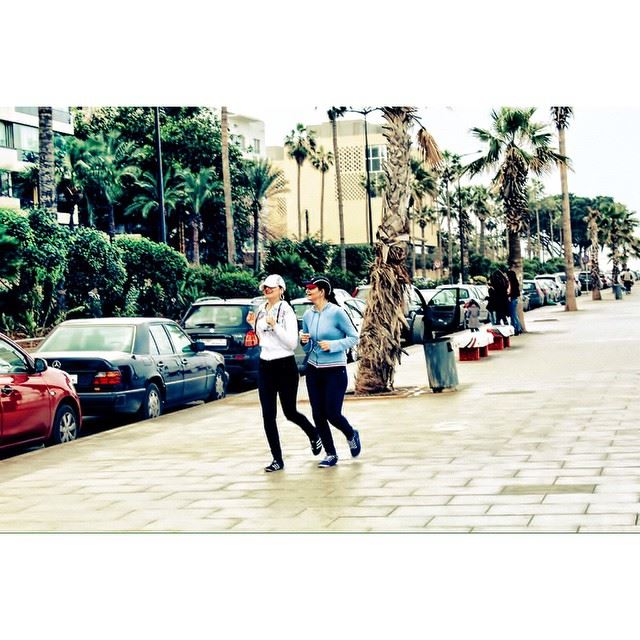  Winter  stormmicha  lebanon  beirut  corniche  wow  wearelebanon ...