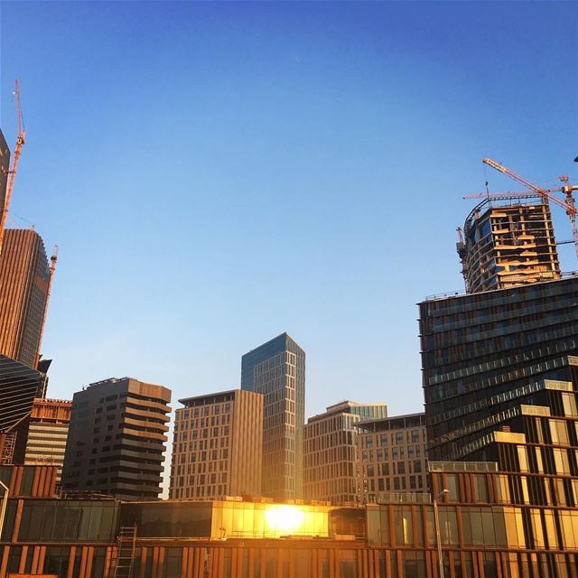 Winter Sun warming up our Days with Strong Reflections... (King Abdullah Financial District Project)