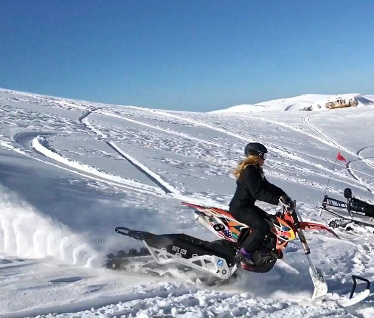 Winter wheels ☃️ 🏂 👌 timbersled  ktm  snowbike  mountains  faraya ... (Faraya Mzaar)