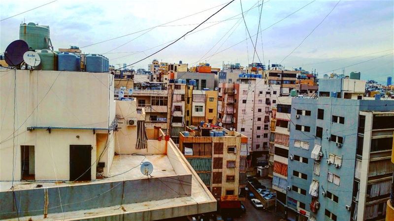 Winter☁☔🏠 winter cold coldweather clouds bluesky blue buildings colours...