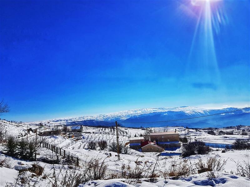 Winter  wonderland 🎿 whiteworld  mylebanon....... snow ... (Akoura, Mont-Liban, Lebanon)