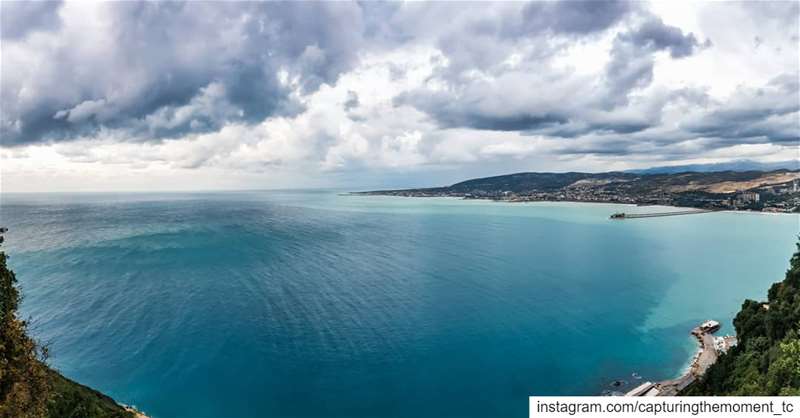  winteriscoming cloudscape beachlife beachside shadesofblue mountain rain... (Saydet El Nourieh)