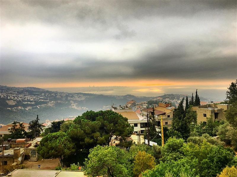 Wintery sunsets be like!  lebanon  jounieh  winter  instagood  wanderlust... (Jeita-Keserwan)