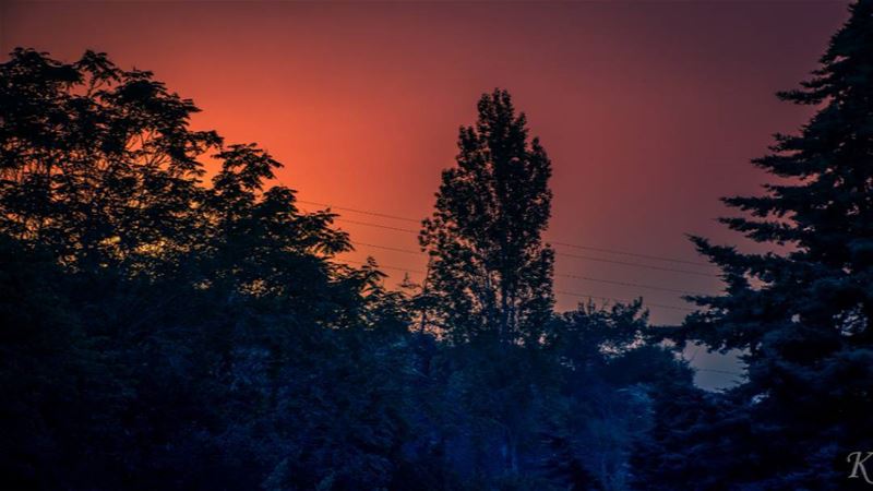With temperature soaring to 40 degrees celcius, a bit of drama to a...