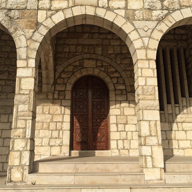 Without stones there is no arch - Marco Polo ...  LiveLoveLebanon ... (Halat, Mont-Liban, Lebanon)