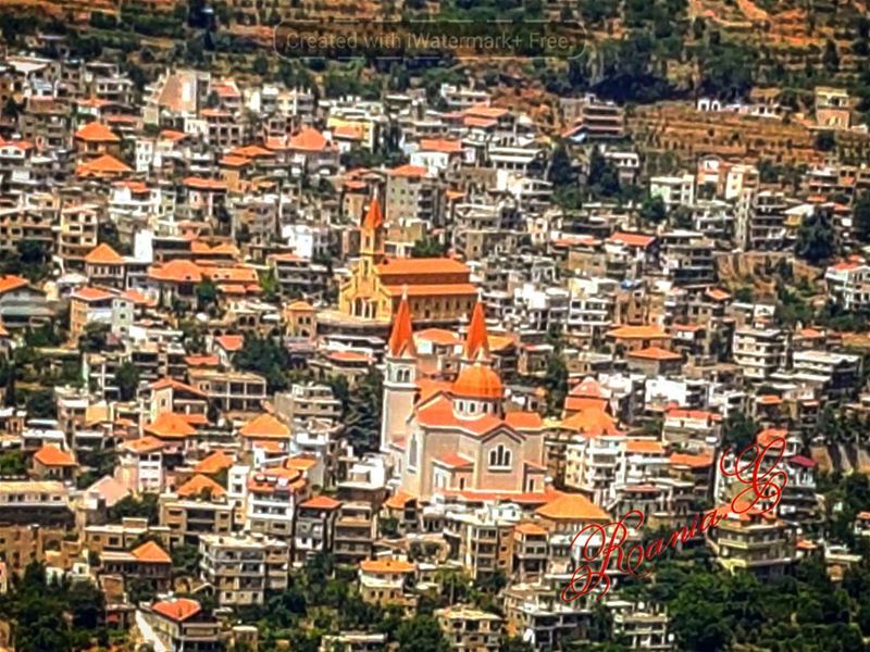  wonderfulvillage  lovelypeople  amazingchurches  beautifulhouses ... (Bcharreh, Liban-Nord, Lebanon)
