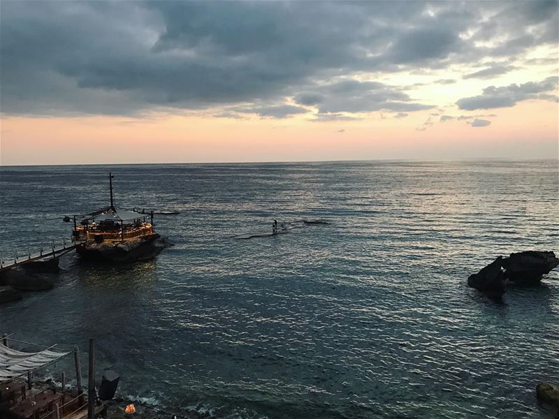 Wondering if... 💭 lebanon  beautiful  view  landscape  sea  horizon ... (Batroûn)