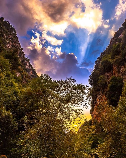  yahchouch nature river mountains landscape beautiful lebanon... (Yahshush, Mont-Liban, Lebanon)
