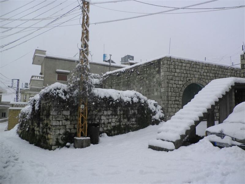 Yaroun Snow Storm 12/13/2013