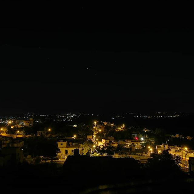  yaroun  yarounday  nightview  village  southlebanon  livelovesouth ...