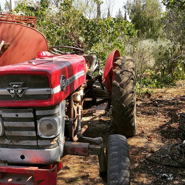  yaroun  yarounday  southlebanon  lebanon  truck  تراكتور  readytowork ...