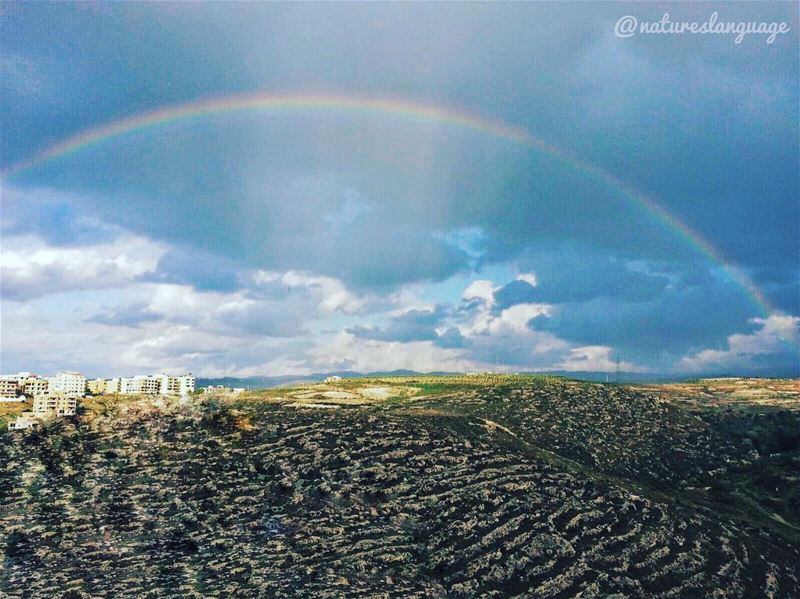 Yet another rainbow shows up at saida 🌈 ☀️  lebanon  mylebanon ... (Saida ,Abra)