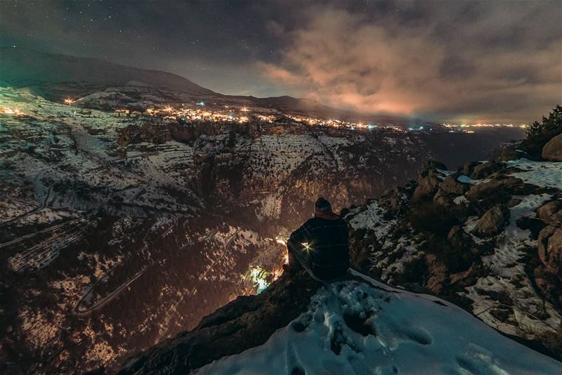 You can never forget each unique flake that fell into such beautiful view... (Bcharre El Arez بشري الأرز)