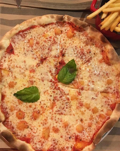 You can't buy happiness but you can buy pizza and that's kind of the same... (The Gathering Beirut)