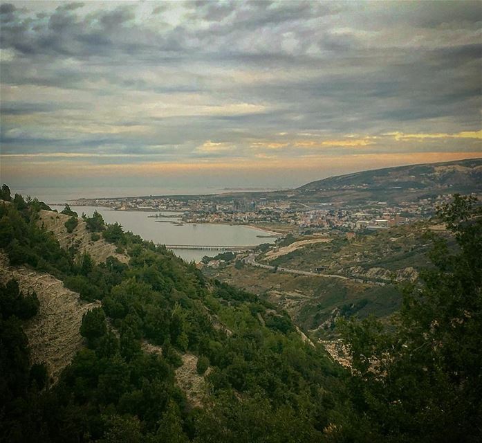 You can’t make a cloudy day a sunny day, but can embrace it and decide it’s (Hamâte, Liban-Nord, Lebanon)