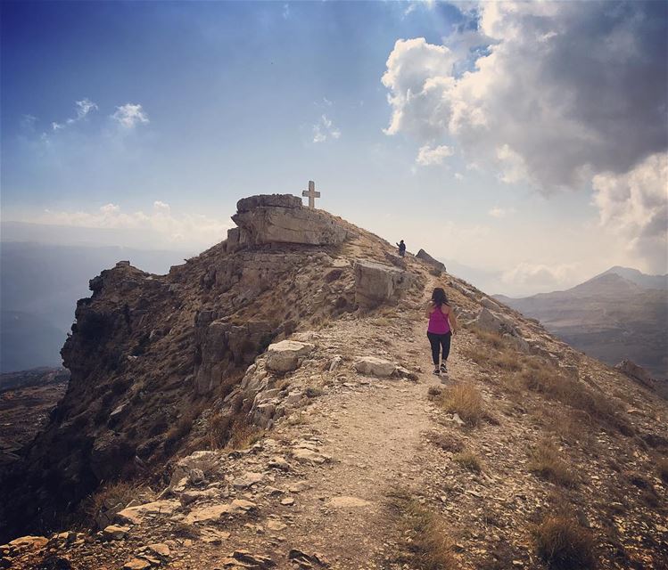 You don’t need human relationships to be happy, God has placed it all... (Akoura, Mont-Liban, Lebanon)