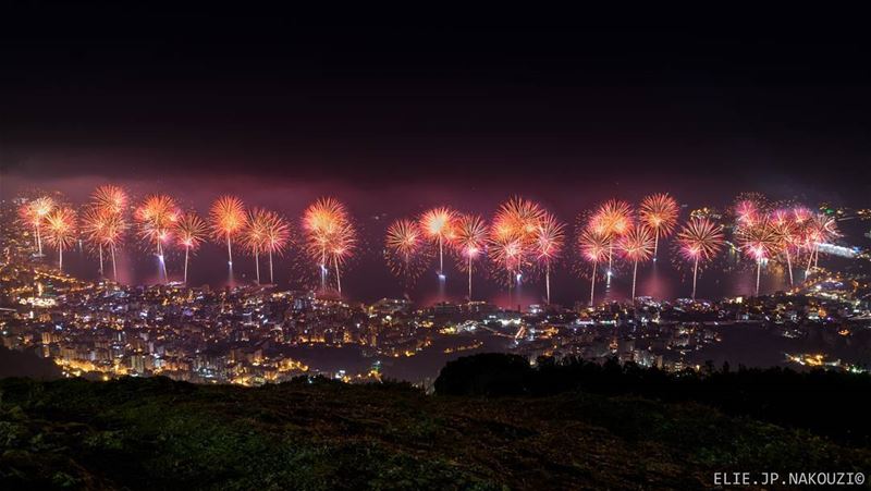 You just gotta ignite the lightAnd let it shineJust own the nightLike... (جونية - Jounieh)