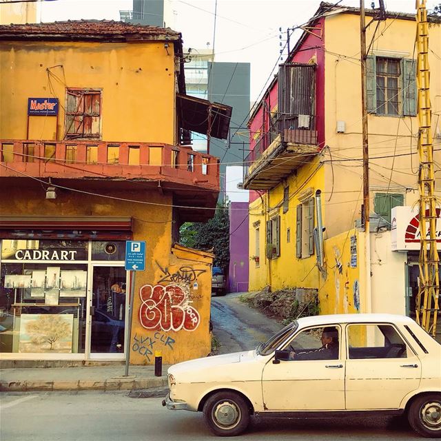 You’re an inspiration of color🎨  Lebanon tb travel travelgram traveler... (Beirut, Lebanon)