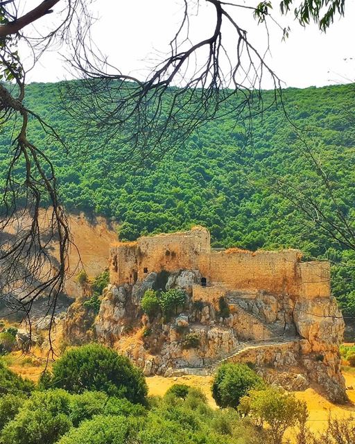 " Your Feet Will Take You Where Your Heart Is..." whatsuplebanon... (Msaylha Castle Batroun)