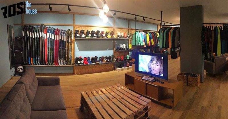 Your home away from home  rosthehouse  snow  snowbaord  snowboardgear ... (Republic of Sports - The House)