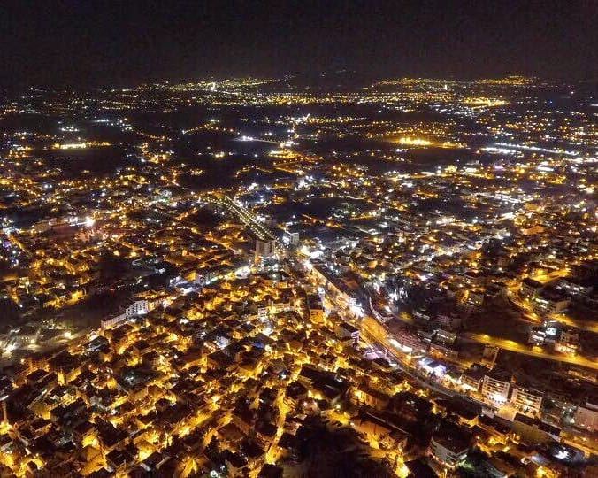 Zahlé & Bekaa Valley by night ☄💛 zahlé  bekaa  nightview  lebanon ... (Zahlé, Lebanon)