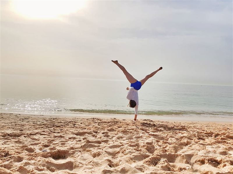 •Zen Day• 🤸 handstand  yoga  fun on the  beach  sea  shore  beachyoga ...