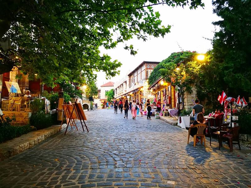  zoukmikaelinternationalfestival  soukzouk  oldsouk  livelovelebanon ... (Zouk Mikael)