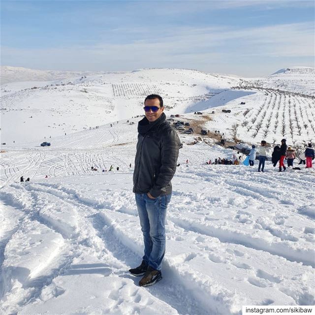 На этом я остановлюсь спамить фото со снегом)))Weekend vibes ✌🏻.  snow ... (Lebanon)
