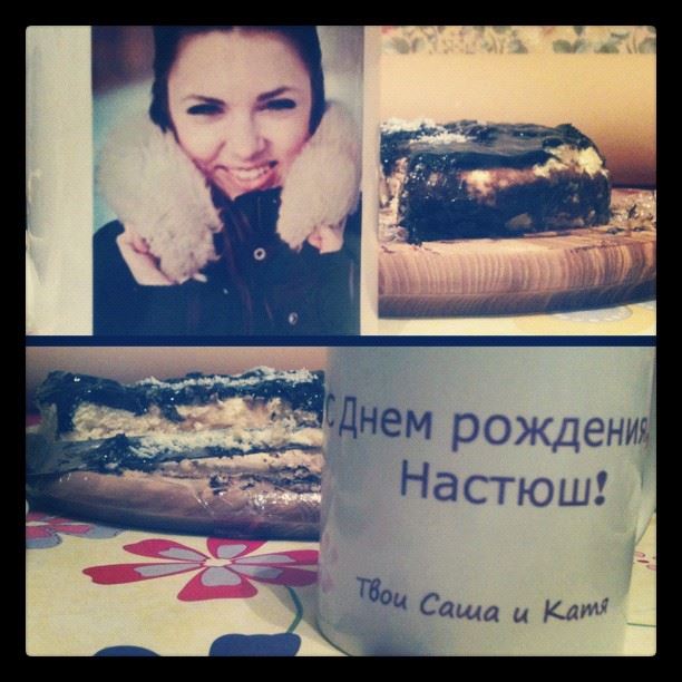 Наша Наташа в Лондоне, но нас не забывает - прислала футболочки на д.р. команды:)