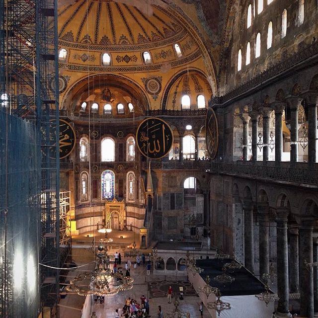 Сказать, что София красивая - это ничего не сказать. (Aya Sofia, Sultanahmeit Istanbul)