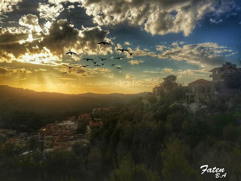 .آخر ايام الصيفية..._________________________________________Follow👇@I (Gharife, Mont-Liban, Lebanon)