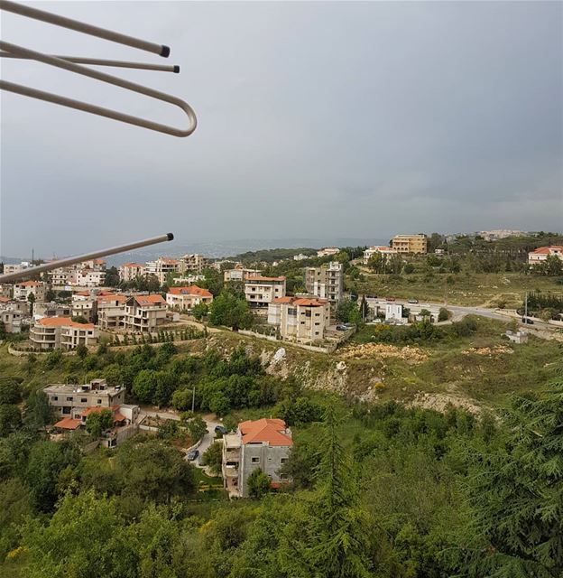 ألوووو حول ....هنا عاليه ig_lebanon  instaamici  insta_lebanon ...