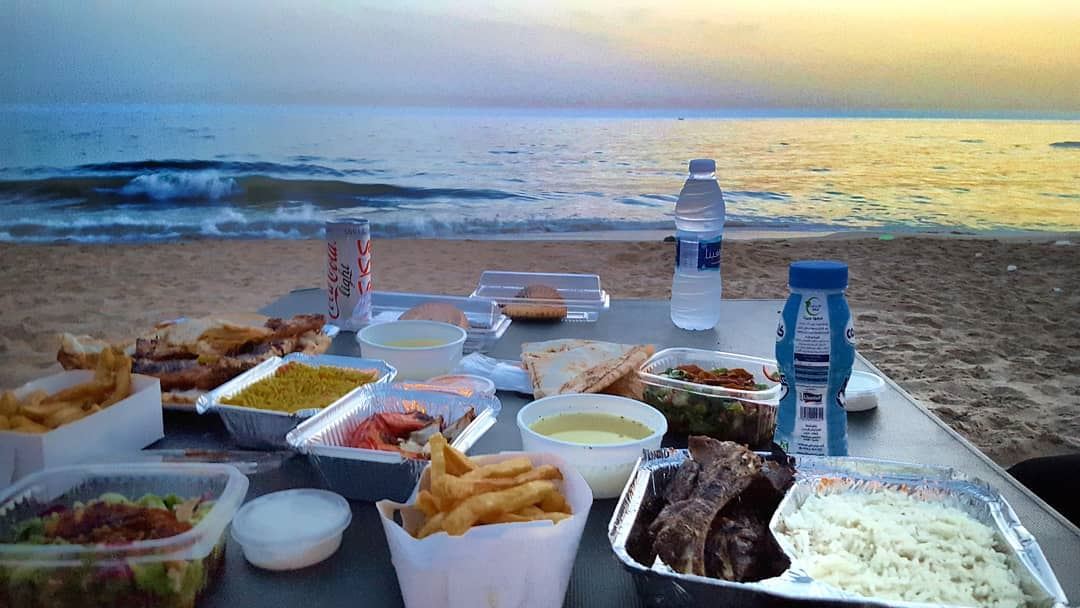  إفطار على  البحر 💆‍♂️❤  رمضان_كريم@lwahofficial  @barakatravel  lwahwin...