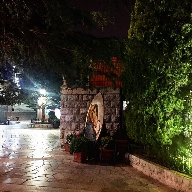 إن مريم، أمنا، هي كُليِّة الجمال لأنها الممتلئة نعمة (البابا فرنسيس) —————— (Our Lady of Lebanon)