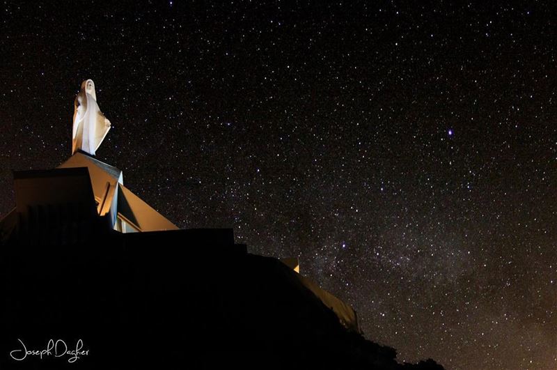✨اغمُرينا بالسلاموالهنا والأمانوفيضي عاهالأرضالمحبّة والحنان... (Ehdène, Liban-Nord, Lebanon)