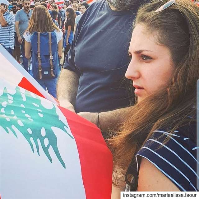 الحق ما بيموت ... ✊🇱🇧 لبنان_ينتفض  ثورة Lebanon  LiveLoveLebanon ...