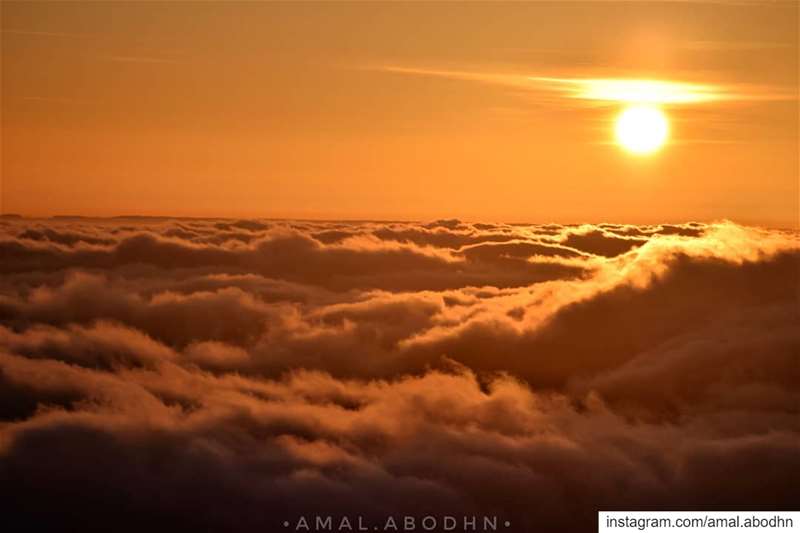 • الشَّمسُ في بِلادي أَجْمل مِن سِواها ❤ •.. lebanon  photography ...