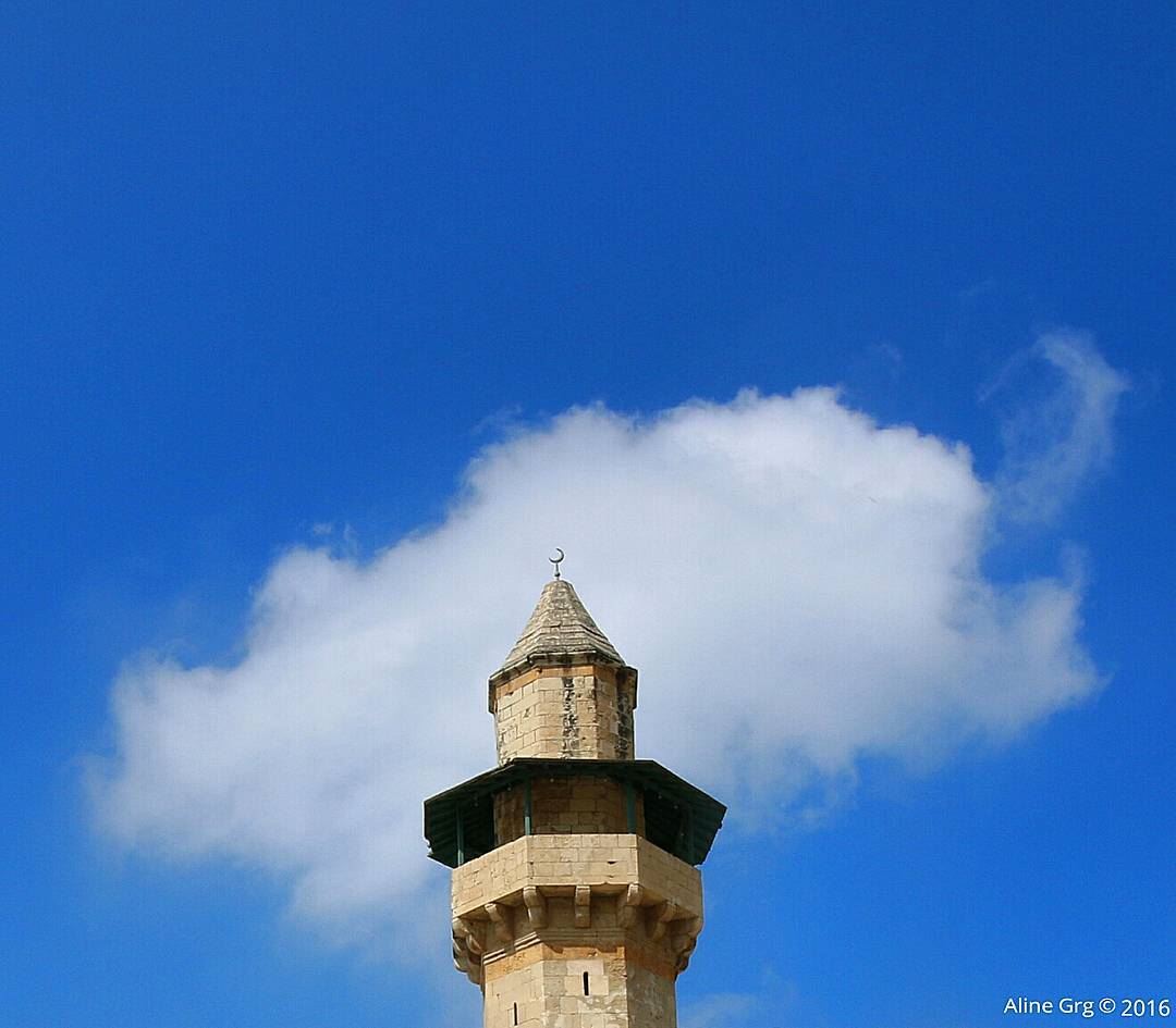 ...المئذنة..عرائس السماء"مسجد الامير فخر الدين المعني" tb  cloud ... (Deïr El Qamar, Mont-Liban, Lebanon)