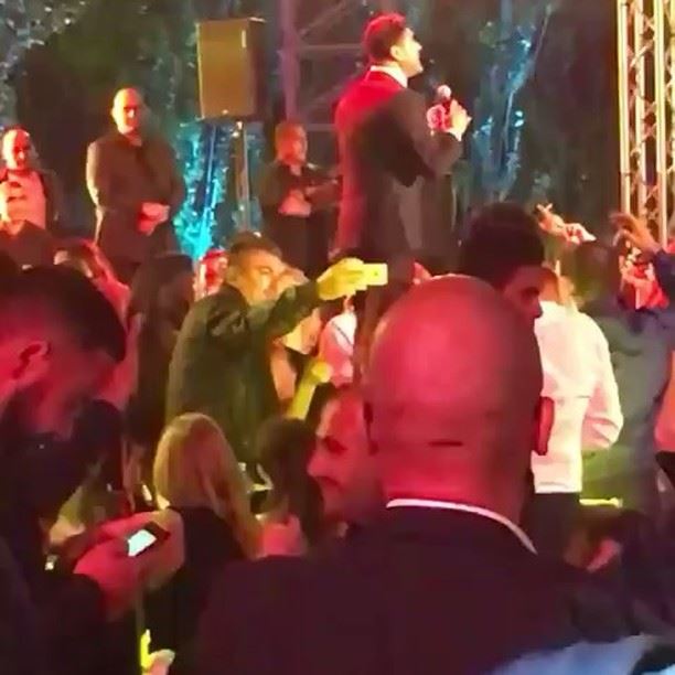 الملك في مهرجان le close de faqra  waelkfoury_news @waelkfoury