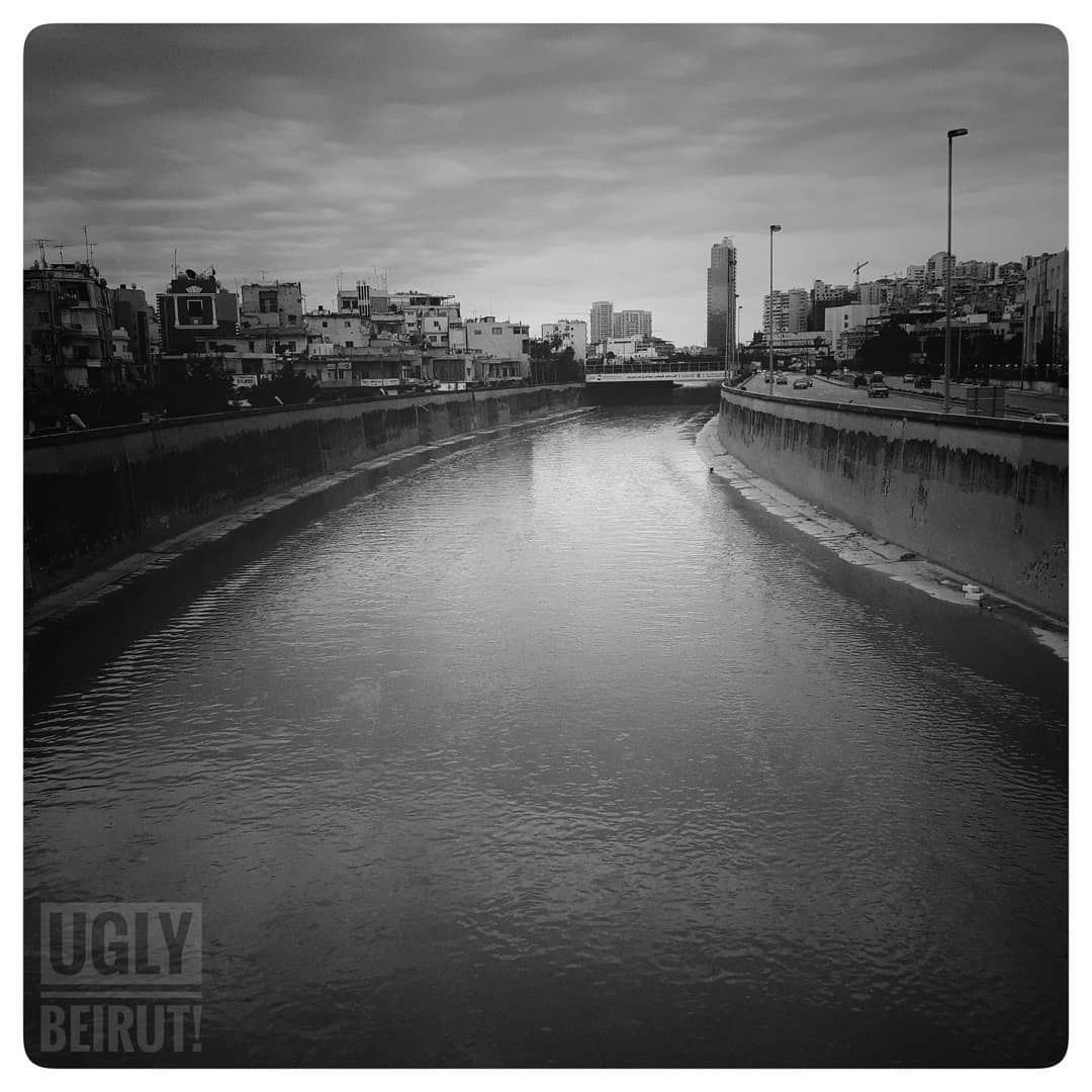 🇱🇧 النهر the river... uglybeirut  beirut  lebanon  urban ... (Sinn Al Fil, Mont-Liban, Lebanon)