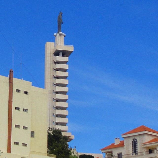ام  الفادي وام الكون وام المسكونة كللا (Notre-Dame de Zahle et de la Bekaa)