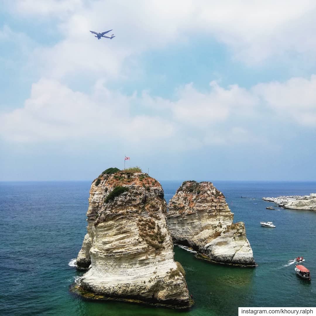 بالبحر بالبر بالجو كلنا راجعين عبيروت...... Mediterranean  sea  beirut... (Beirut, Lebanon)