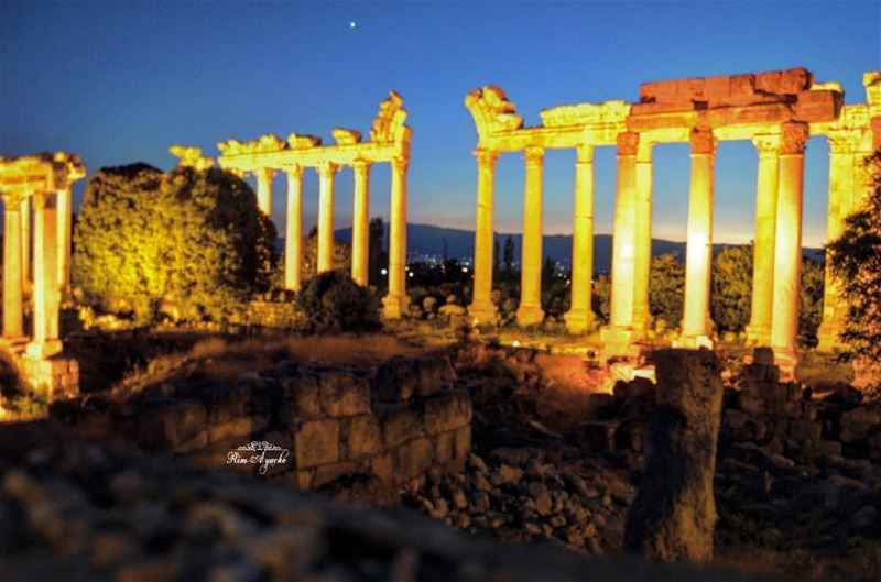 بتروح كتير بتغيب كتير و بترجع عادراج بعلبك ... insta_lebanon  mylebanon🇱� (Baalbeck, Béqaa, Lebanon)